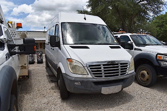 2013 FREIGHTLINER 3500 VAN DIESEL (VIN # WDYPF3CC4D5796303) (SHOWING APPX 137,919 MILES, UP TO THE B