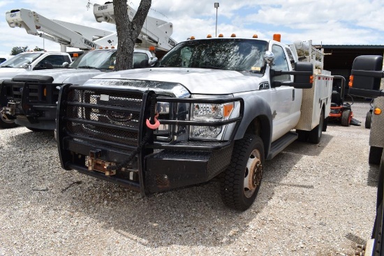 2011 FORD F450 POWERSTROKE 4X4 PICKUP W/ SERVICE BED, DIESEL (VIN # 1FD0X4HT3BEC47435) (SHOWING APPX