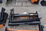 SKID STEER PALLET FORK