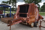 HESSTON 5580 ROUND BALER