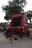 CASE IH 8455 ROUND BALER W / MONITOR (MONITOR IN THE OFFICE)