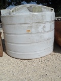 1350 GALLON PLASTIC TANK