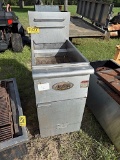 FRYER