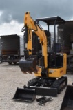 CHERY KV12 MINI EXCAVATOR W/ 18