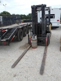 YALE GP050ZGNGAE084 FORKLIFT (SERIAL # A887N01717X) (SHOWING APPX 744 HOURS, UP TO THE BUYER TO DO T