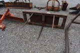SKID STEER HAY SPEAR