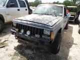 1986 JEEP PICKUP 4X4 (NOT RUNNING) (VIN # 1JTWE6570GT041983) (SHOWING APPX 135,518 MILES, UP TO THE