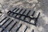BUCKET HAY FORK
