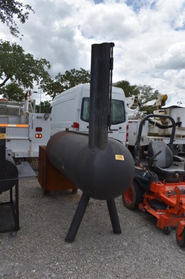 BBQ PIT