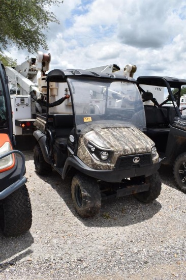 KUBOTA RTV520 SIDE BY SIDE (SERIAL # 15717) (SHOWING APPX 1,492 HOURS, UP TO THE BUYER TO DO THEIR D