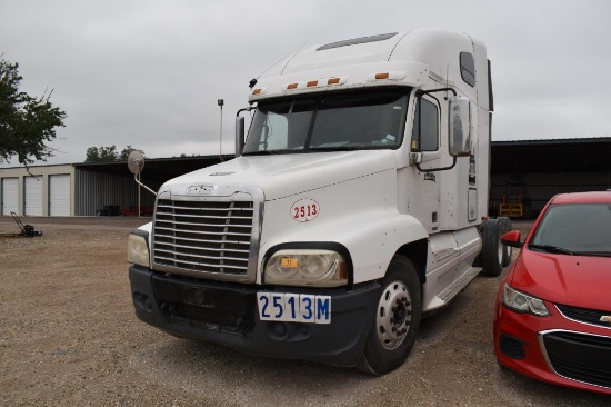 2006 FREIGHTLINER CENTURY TRUCK (VIN # 1FUJBBCK36PU33831) (SHOWING APPX 62,139 LEG MILES, UP TO THE