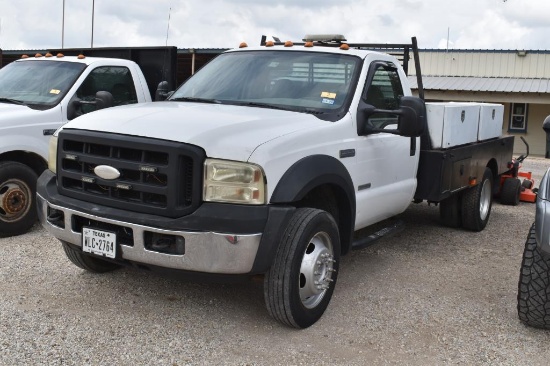 2006 FORD F550 SERVICE PICKUP (VIN # 1FDAF56P86EB39403) (SHOWING APPX 217,190 MILES, UP TO THE BUYER