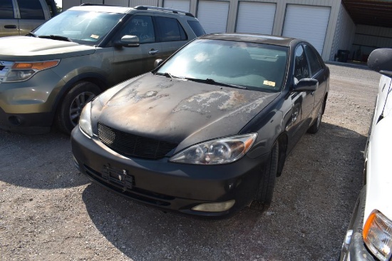 2003 TOYOTA CAMRY (NOT RUNNING, NO KEY) (UNKNOWN MILES) (VIN # 4T1BE32K73U231836) (VTR-71-1 AUCTION