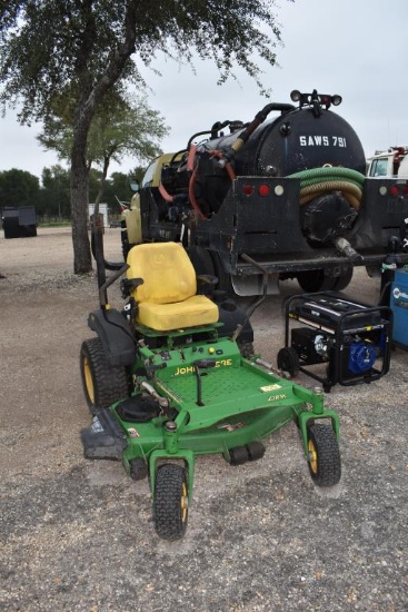 JD 717A Z-TRAK ZERO TURN MOWER (SERIAL # TC717AX041335) (SHOWING APPX 672 HOURS, UP TO THE BUYER TO