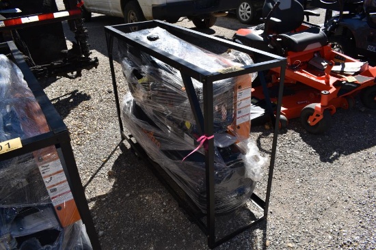 LANDHERO 40 GALLON 2-STAGE AIR COMPRESSOR (K)