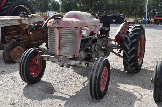 MASSEY FERGUSON 50 PROPANE TRACTOR (SERIAL # ZB134680931) (SHOWING APPX 3,9