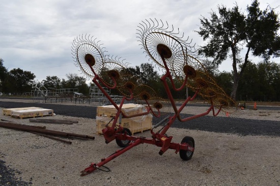 10 WHEEL HAY RAKE