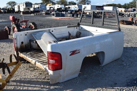 CHEVROLET PICKUP BED W/ GOOSENECK HITCH, RECEIVER HITCH AND TAILGATE