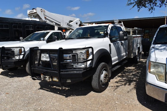 2018 Ford F450 Service Pickup 4x4 (Runs Rough) (Vin # 1fd0x4hy7jec25738) (S