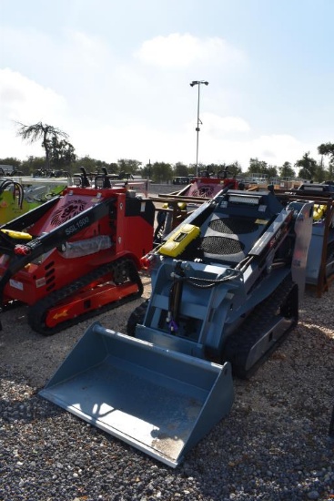 SSL1200 MINI SKID STEER (DIESEL) (SERIAL # 06352A)