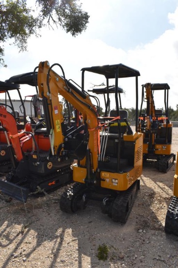ATS-RT15R MINI EXCAVATOR (SERIAL # 2601307961SH)
