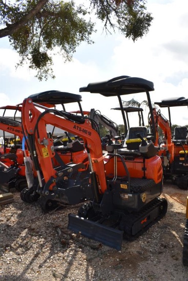 Ats-Me18 Mini Excavator (Serial # A2509224500)