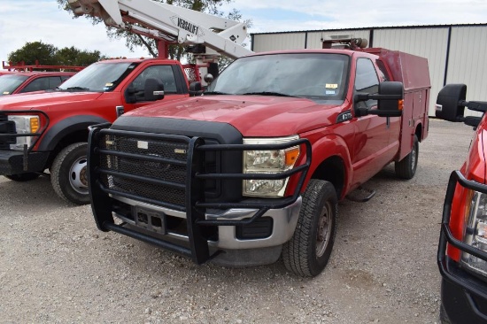 2013 FORD F250 4X4 PICKUP (VIN # 1FT7X2B66DEA69470) (SHOWING APPX 248,372 M