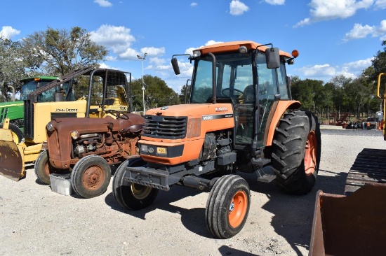 KUBOTA M9000 TRACTOR (SERIAL # 11919) (SHOWING APPX 2,396 HOURS, UP TO THE