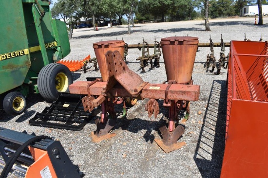 2 ROW PLANTER 3PT