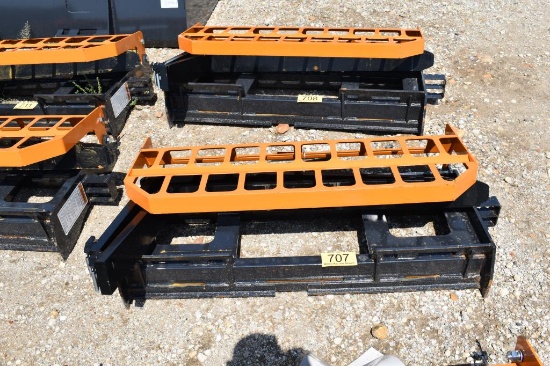 Skid Steer Pallet Fork