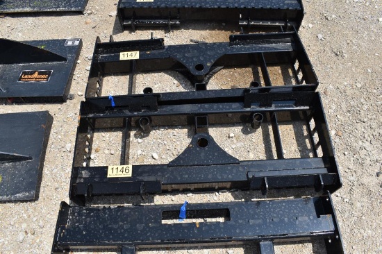 SKID STEER HAY SPEAR PLATE