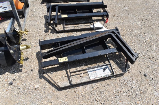 MINI SKID STEER PALLET FORK