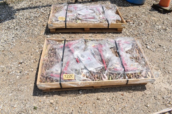 5 - BOOMERS AND 10 - 3/8" X 20' CHAINS