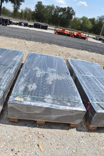 15 - 4' X 8' GROUND PROTECTION MATS