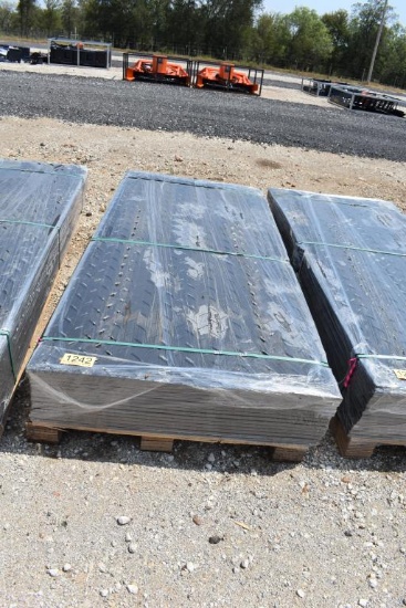 15 - 4' X 8' GROUND PROTECTION MATS