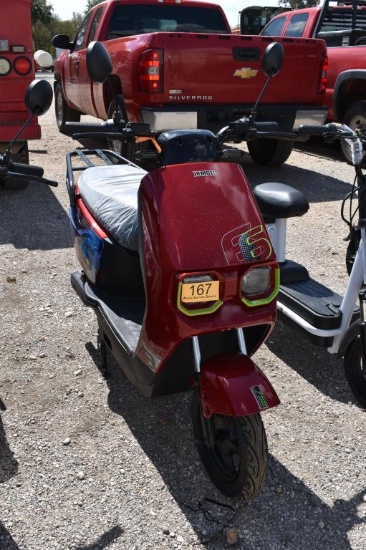 ELECTRIC SCOOTER (SERIAL # HY202605050143) (K)