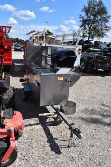 HOT DOG STAND (TITLE ON HAND AND WILL BE MAILED PRIORITY MAIL 14 DAYS AFTER