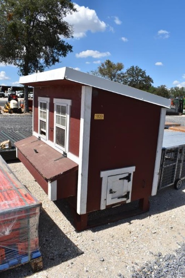 CHICKEN HOUSE