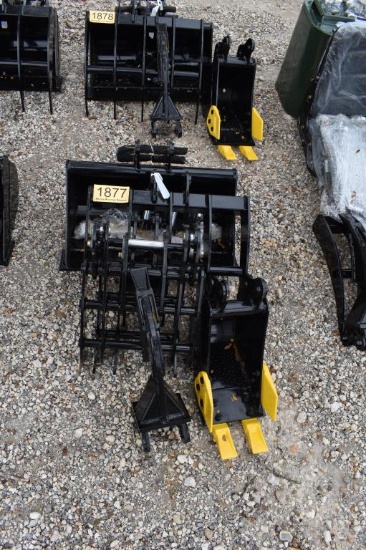 MINI EXCAVATOR ATTACHMENT SET