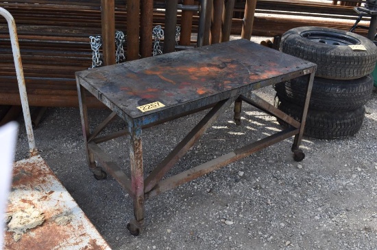 SHOP TABLE