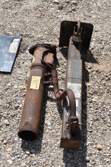 TRAILER HITCH AND JACK