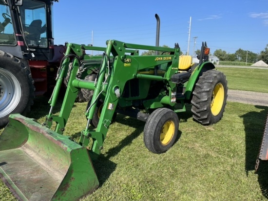 2004 JD 5320 Tractor W/ 541 Loader
