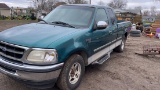 Ford F-150 Pickup, 2WD, Extended Cab