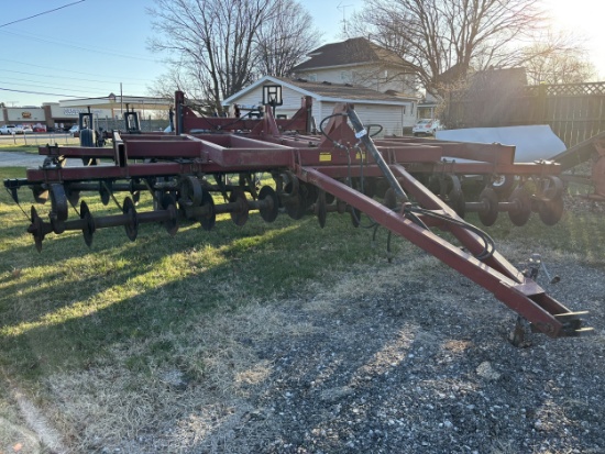 M&W 1860 Disc Ripper