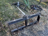 Tom A Hawk Bale Spear