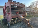 New Holland 851 Round Baler