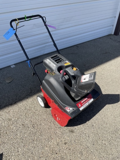 Yard Machine 21" Single Stage Snow Blower