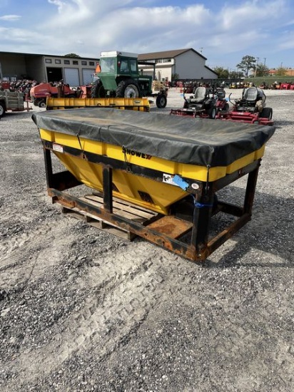 SnowEx 2.2Cu Yard V-Box Spreader