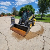 New Holland Skid Steer Loader