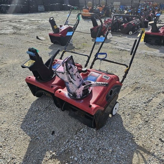 Toro 21" Lot of 2 single Stage Snow Blowers